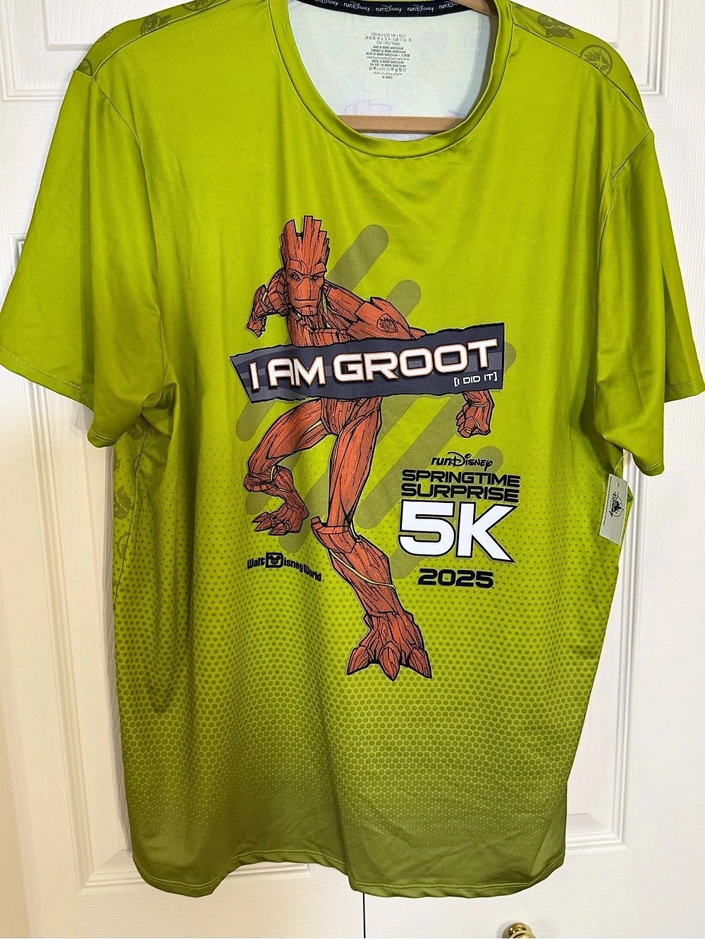 NWT, Run Disney Springtime Surprise 5K 2025 Groot Finisher Shirt , Size Large